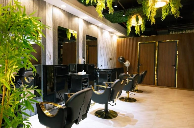 Classic Curls Services